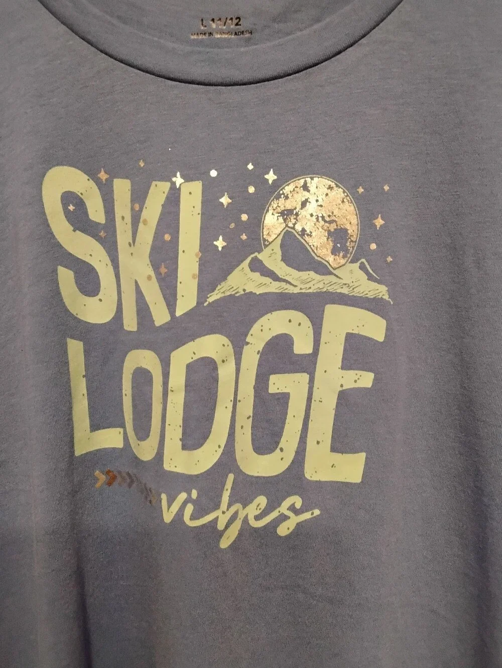 Kids Blue 'Ski Lodge Vibes' Graphic Tee